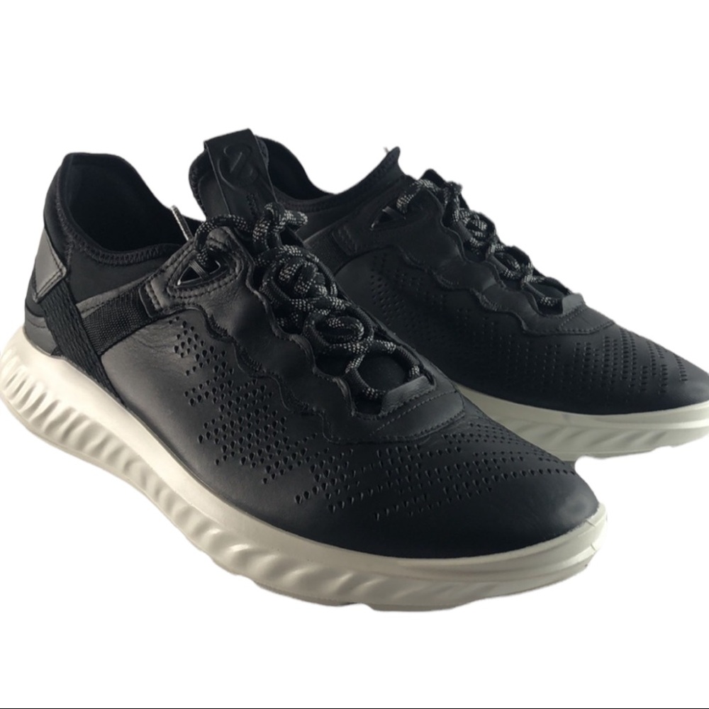 Ecco Womens St.1 Shock Thru Black Lace Up Low Top Casual Sneaker Shoes Size 12.5